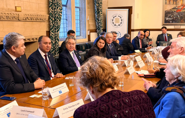 Kazakistan Dışişleri Bakanı Kosherbayev’in Londra temasları