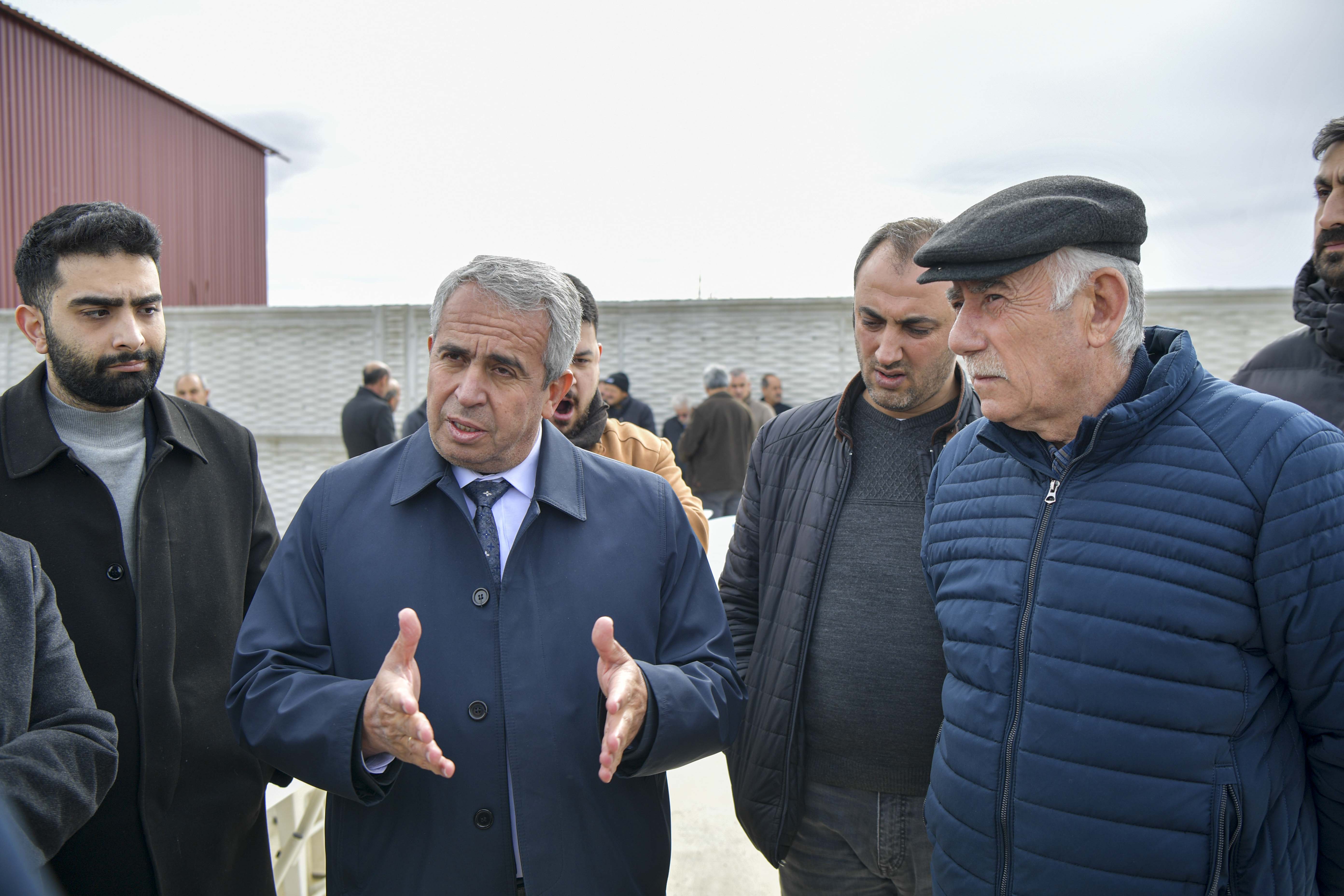 Uzunbeyli’de Tohum Eleme ve Yem Ezme Tesisi açıldı