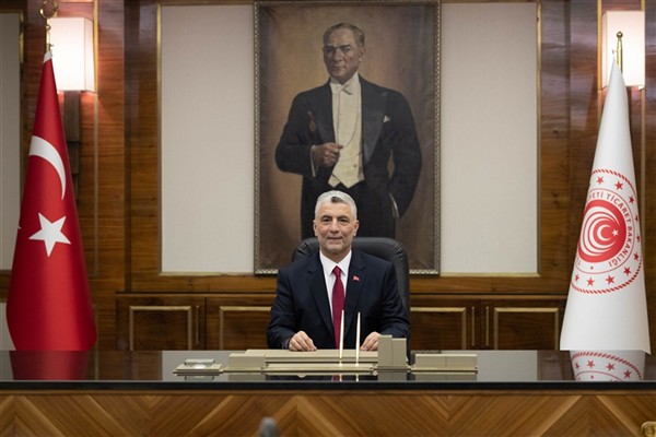 Bakan Bolat, Fransız Bakan Forissier ile görüştü