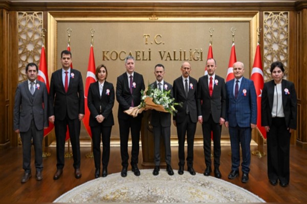 Vali Aktaş, Vergi Haftası nedeniyle İl Defterdarı Eşgin’i kabul etti