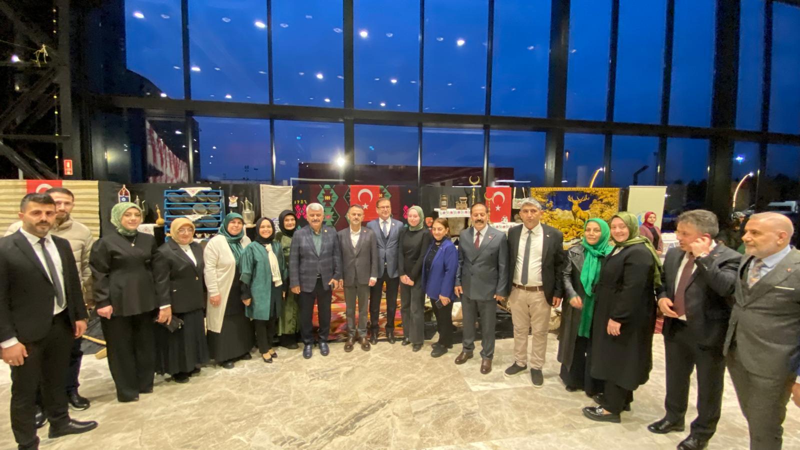 Vali Aktaş, Aşık Sümmani’yi Anma Programı’na katıldı