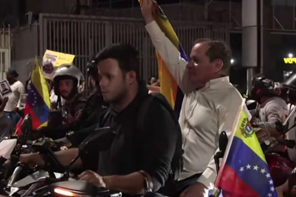 Venezuela’da muhalif siyasetçi Juan Pablo Guanipa kaçırıldı