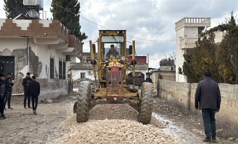 Eyyübiye’nin kırsal mahalle yollarında çalışmalar sürüyor