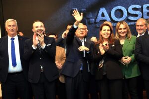 AOSB’de Sanayiciden Sütcü’ye Bir Kez Daha Güven