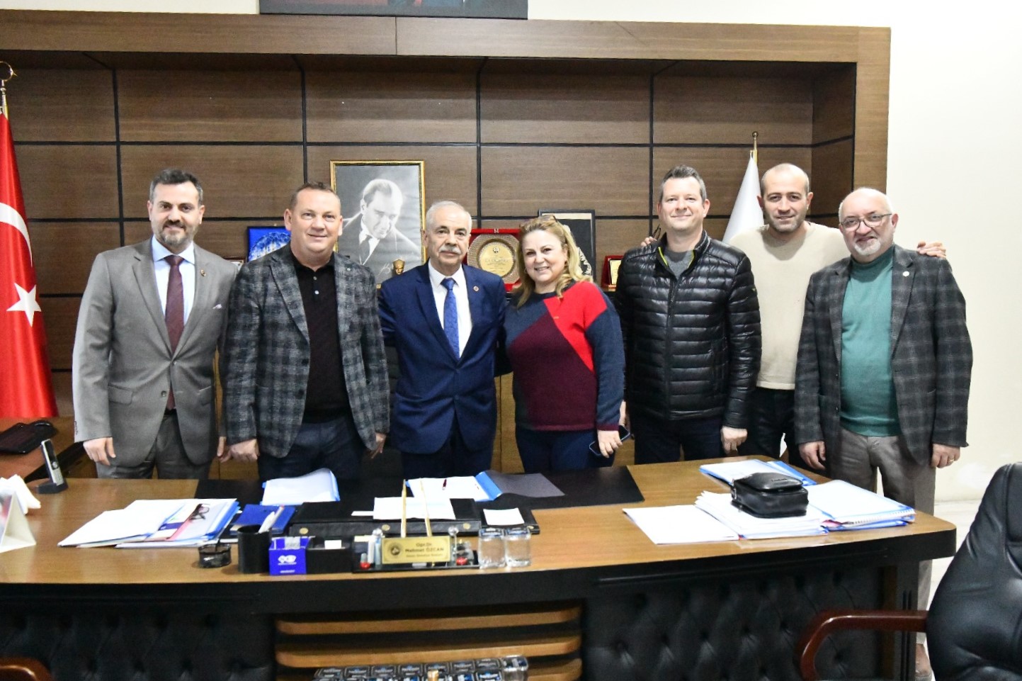 Başkan Özcan: Emek kutsaldır, alın teri değerlidir