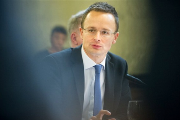 Szijjarto: Slovakya ile yeni boru hattı anlaşması imzalandı