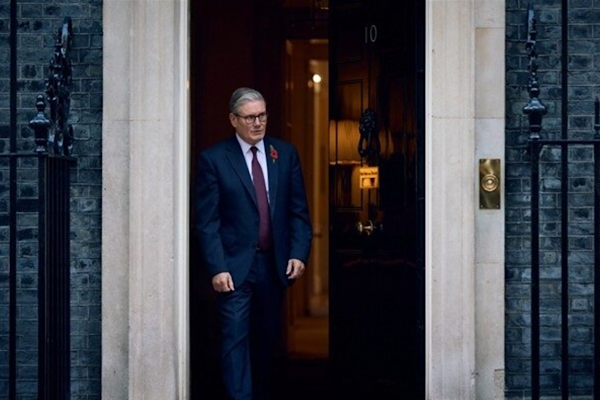 Starmer: Ulusal çıkarlar doğrultusunda karar alacağım