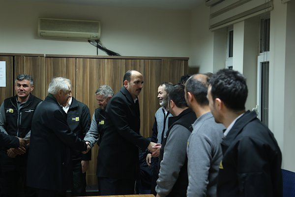 Başkan Altay, Meram otobüs ve itfaiye teşkilatını ziyaret etti