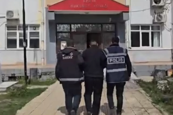 Hatay’da kesinleşmiş hapis cezası olan iki şahıs yakalandı