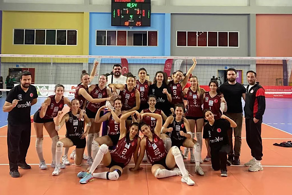 Hatay’da voleybol sezonu tamamlandı