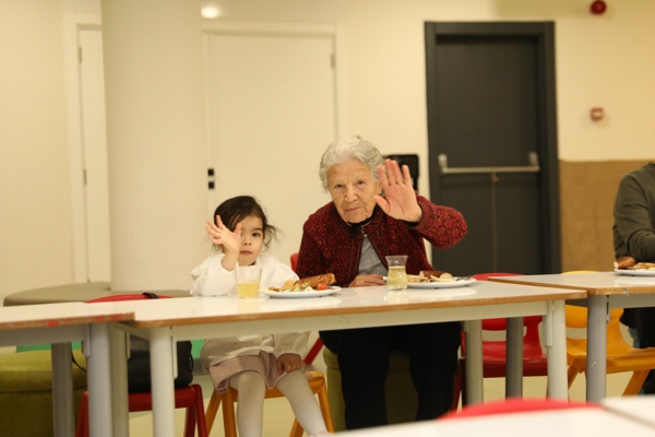 Alanya’da farklı kuşaklar bir araya geldi