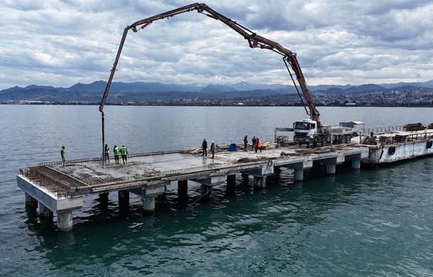 Altınordu Atatürk Rıhtımı’nda çalışmalar devam ediyor