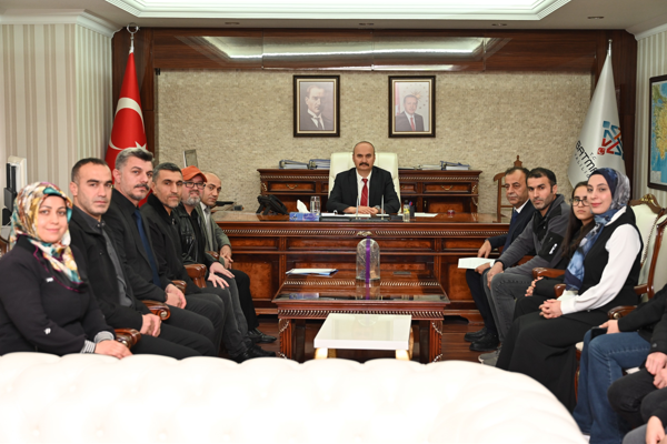 Vali Canalp’e 62. Kütüphane Haftası ziyareti