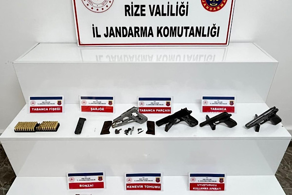 Rize’de 21 ruhsatsız tabanca ele geçirildi