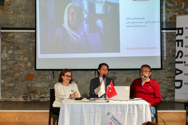 Bodrum’da “Kadın ve Alzheimer Farkındalık Programı” düzenlendi