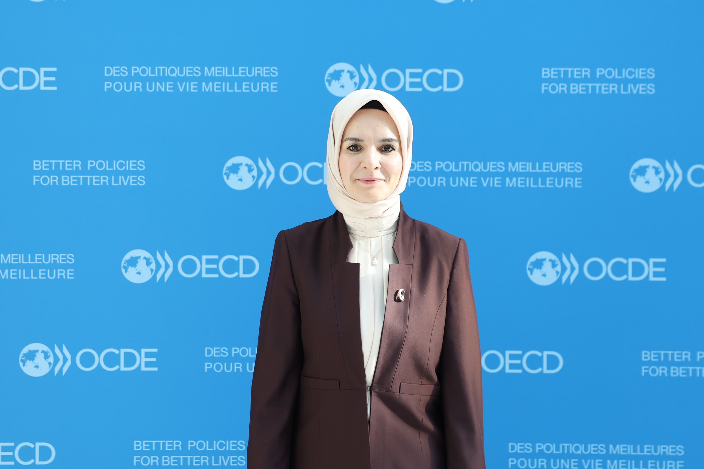 Göktaş, Zübeyde Hanım Çocuk Evleri’ni ziyaret etti