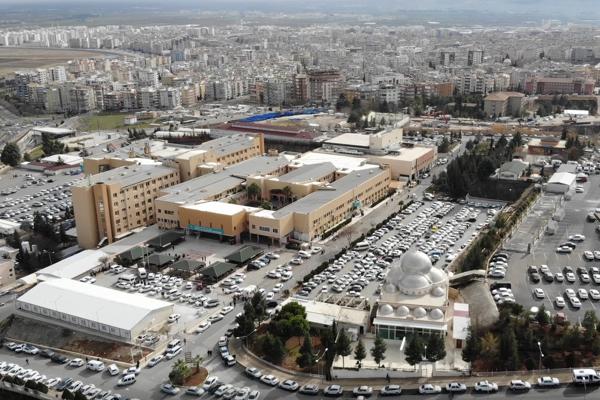 Şanlıurfa’da bir hastaya damarlı kemik nakli yapıldı