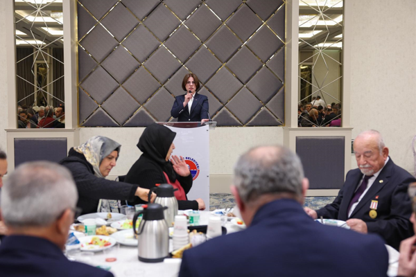 Başkan Köymen, şehit ve gazi aileleriyle iftar sofrasında buluştu