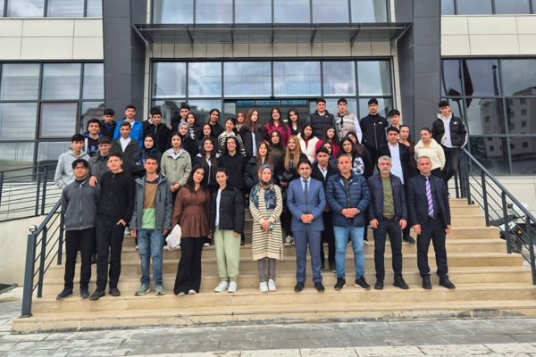 Batman Sivil Toplum Merkezi’nden öğrencilere yönelik eğitim