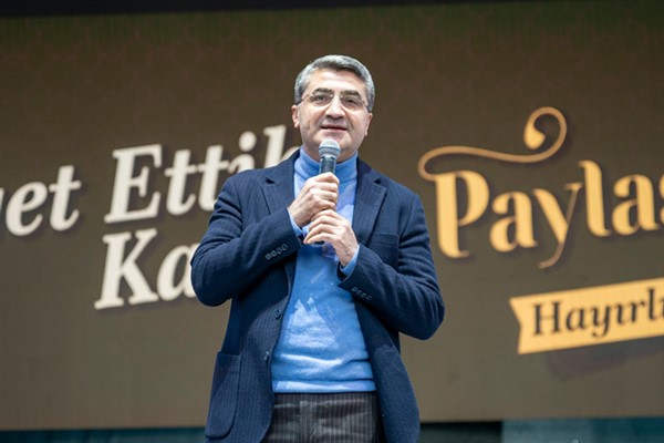 Ekmen: Ramazan, Orta Doğu’daki savaşların gölgesinde geçiyor