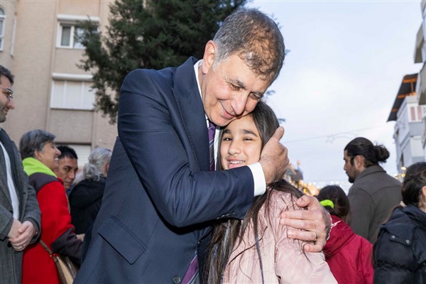 Başkan Tugay, Buca’da iftar programına katıldı