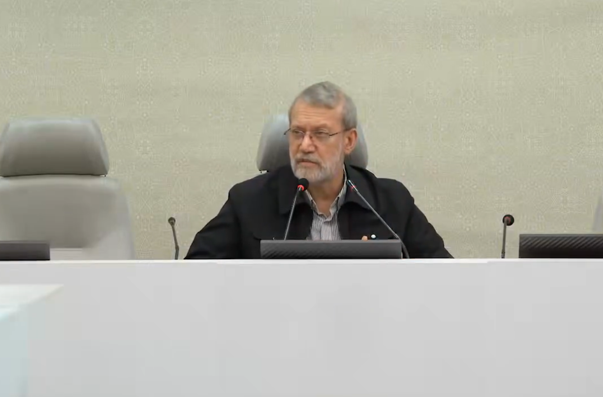 Larijani: Amerikalılar, İran milletine zorbalık yapamayacakları bilmeli
