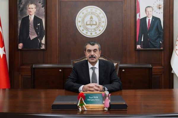 Bakan Tekin’den Feridun Fazıl Özsoy için taziye mesajı