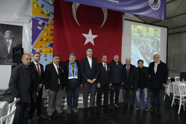 Kartal’da şehit ve gazi aileleri iftar programında buluştu