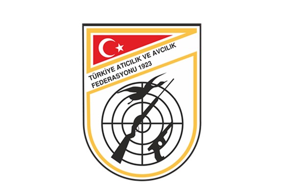 Kadın Havalı Tabanca Trio Takımından bronz madalya