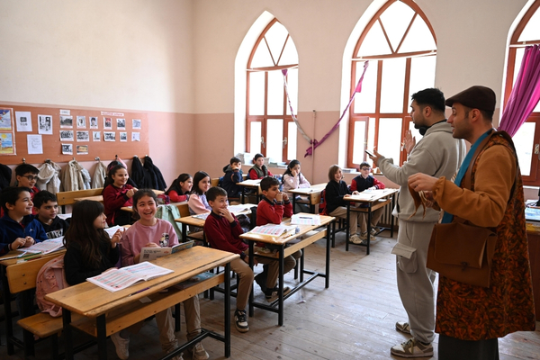 Konya’da 165 bin öğrenciye tiyatro destekli eğitim hedefi