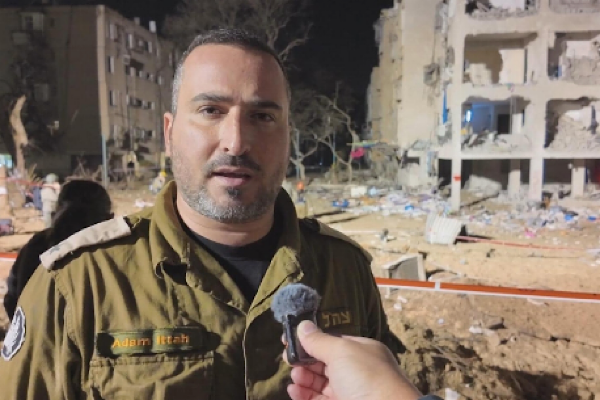 İran’ın füze saldırıları sonucu Arad ve Dimona’da 175 kişi yaralandı