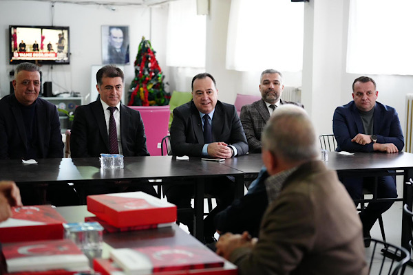 Başkan Dutlulu, huzurevi sakinleriyle bir araya geldi