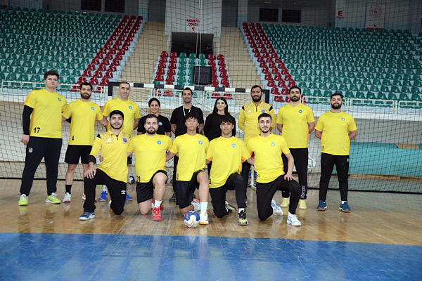 Diyarbakır Büyükşehir Belediyesi Hentbol Takımı Süper Lig için Ankara yolunda