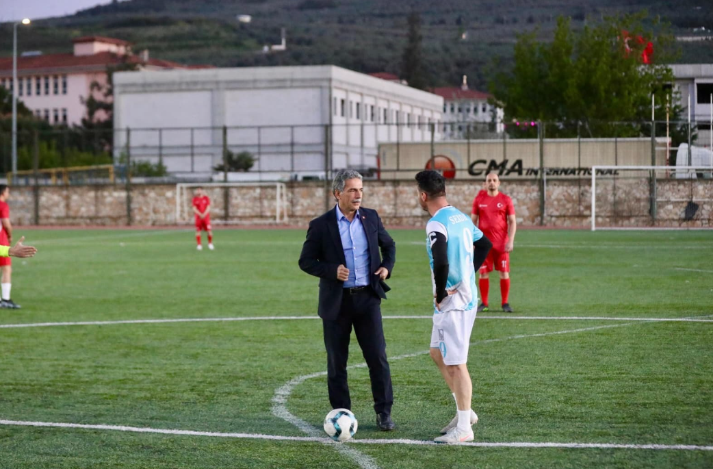 Gemlik’te 3. Emek Kupası başladı