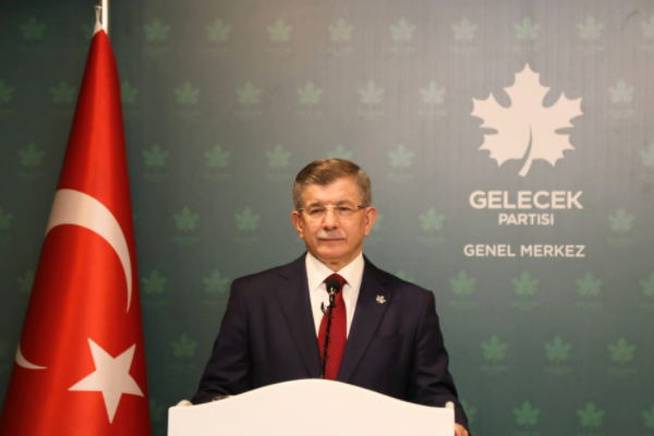 Davutoğlu’ndan Maltepe Belediyesi’ne ziyaret