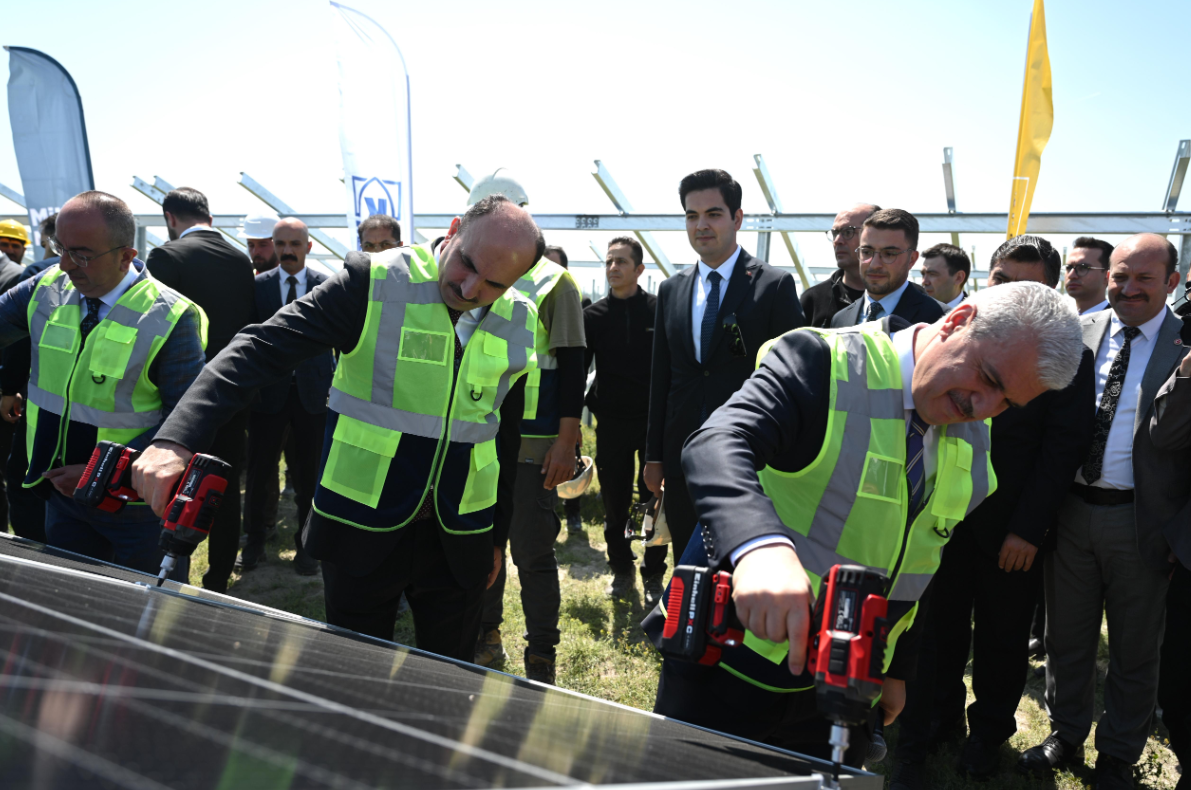 Konya’da 70 MW’lık GES projesinin iş başlangıcı yapıldı