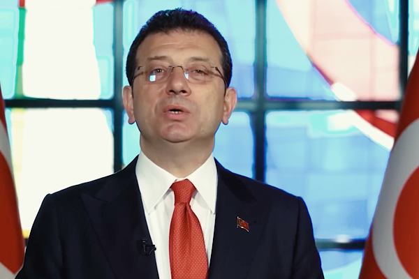 İmamoğlu: Demokrasiye mesafe koyan yaklaşımlar kabul edilemez