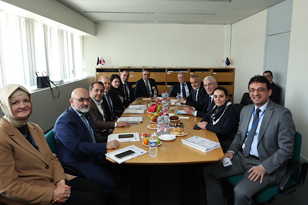 Dervişoğlu, Avrupa Konseyi Parlamenter Meclisi Türk Delegasyonu’nu ziyaret etti