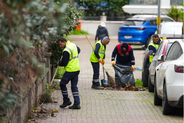 Maltepe’de bahar temizliği çalışmaları sürüyor