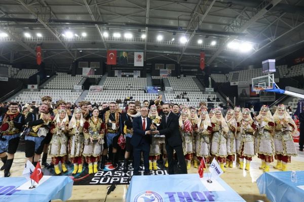 Belediyespor’dan üç kategoride birincilik