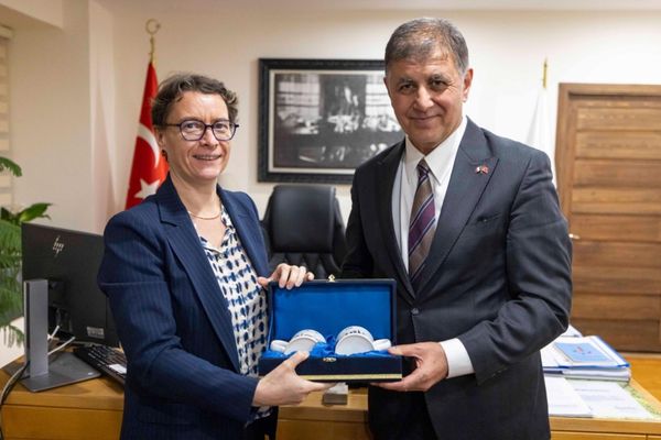 Tugay, Fransız heyeti ağırladı