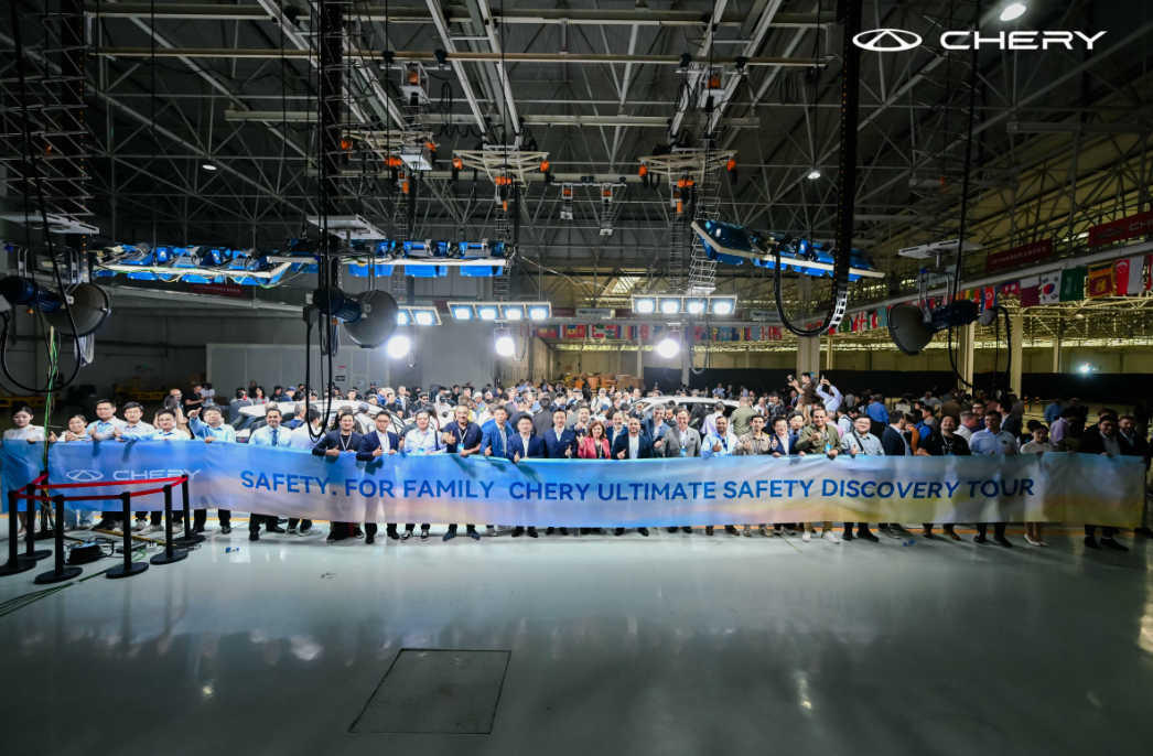 Chery TIGGO9, üç araçlı çarpışma testini başarıyla tamamladı