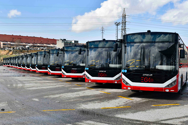 EGO filosuna 16 adet dizel yakıtlı, solo tip otobüs katıldı