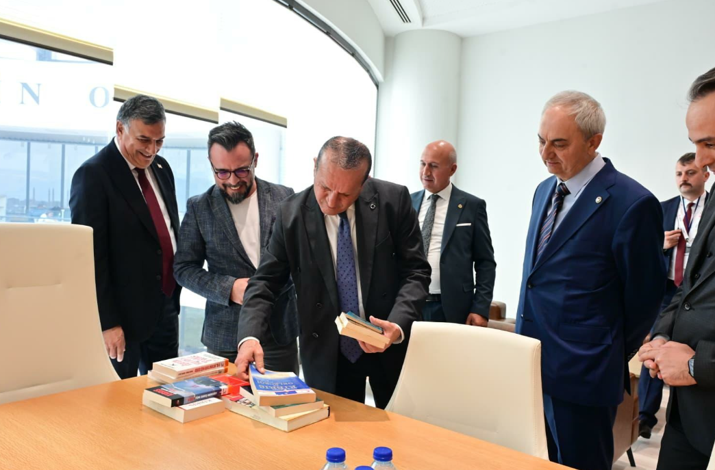 Kepez’de KKTC heyeti ağırlandı