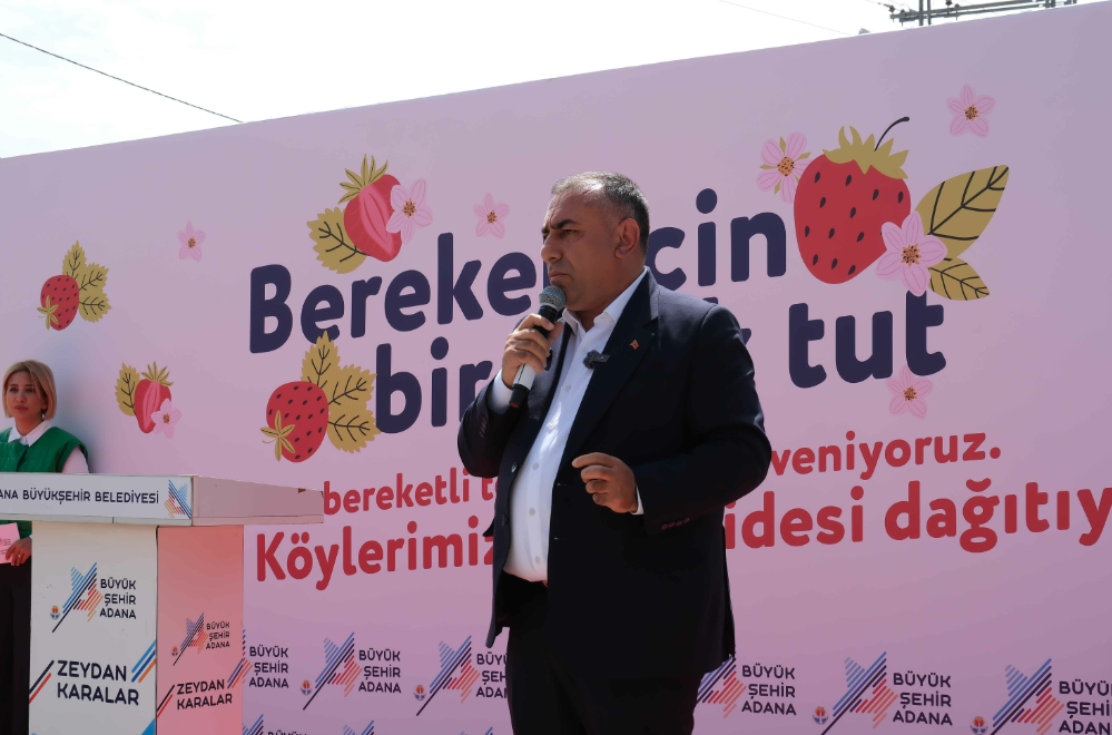 Adana’da üreticiye 900 bin çilek fidesi desteği