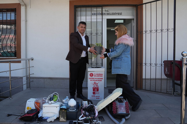 KEÇMEK kursiyerlerinden elektronik atık seferberliği