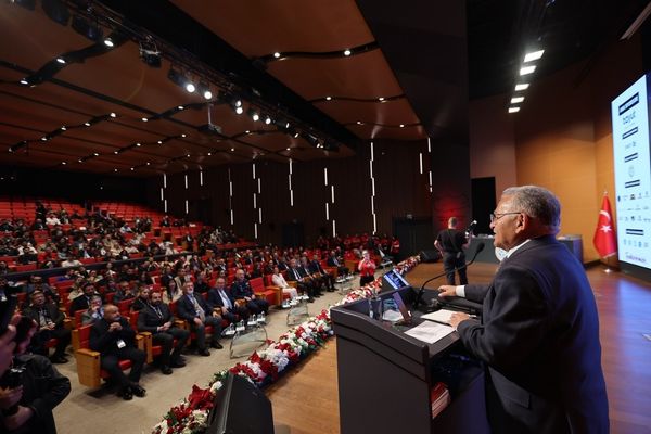 Kayseri’de 12. Erciyes Mükemmellik Zirvesi düzenlendi