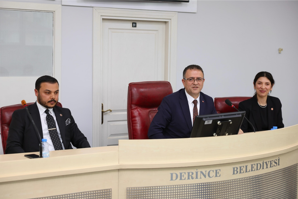 Belediye araç filosunu 12 yeni araçla güçlendiriyor