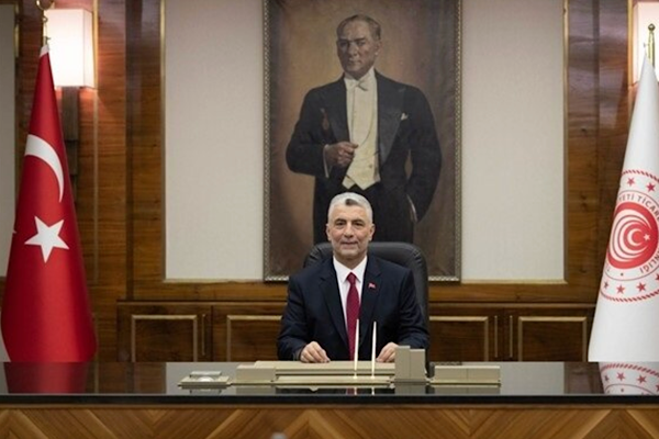 Ticaret Bakanı Bolat’tan Azerbaycan Bağımsızlık Günü mesajı