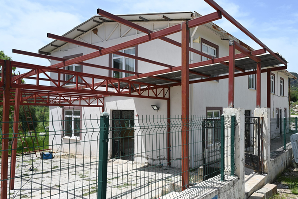 Isparta Hacıahmetler Köyü’ne malzeme desteği